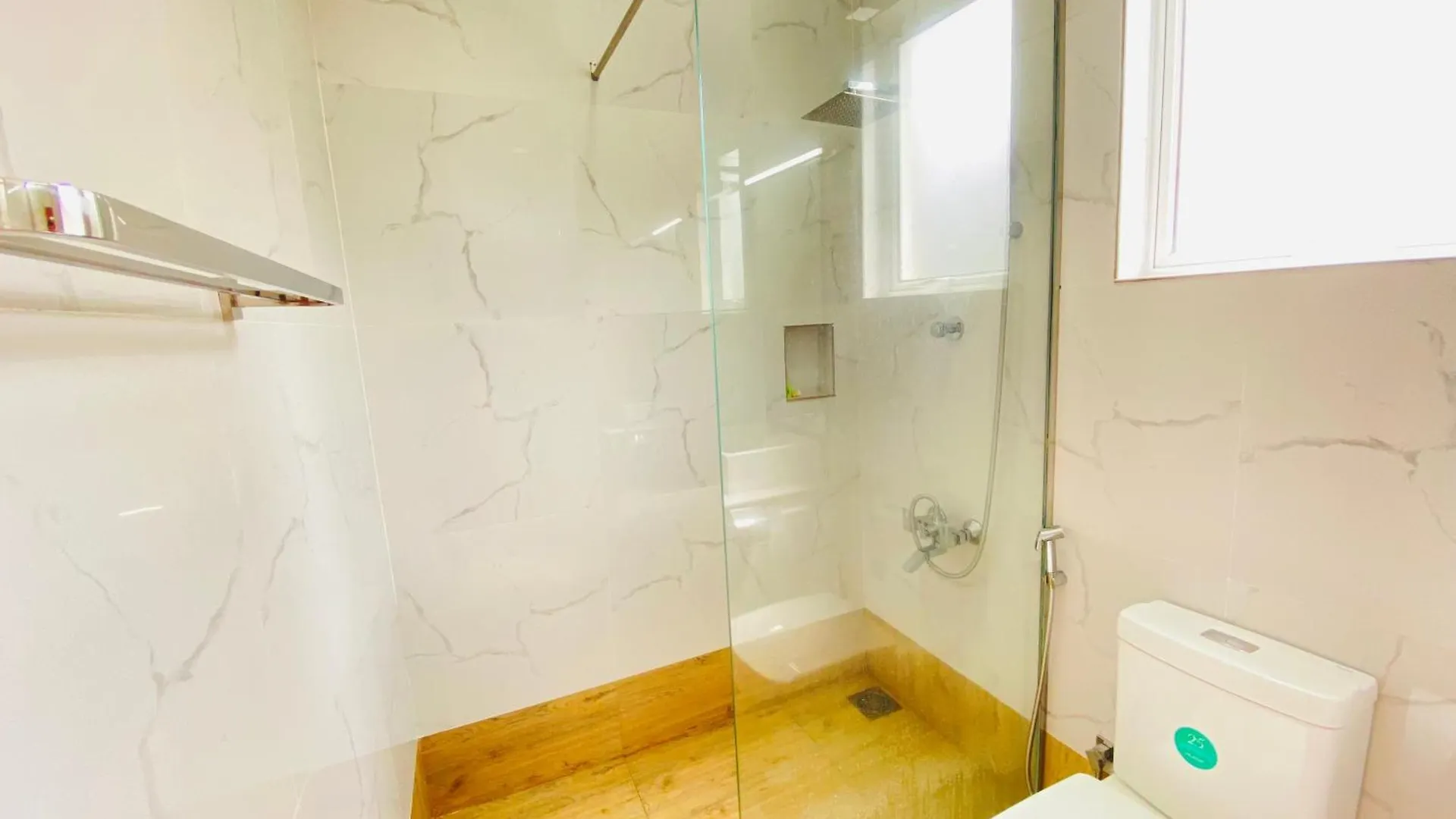 Gasthof Srimadis Villa Near Airport - Negombo